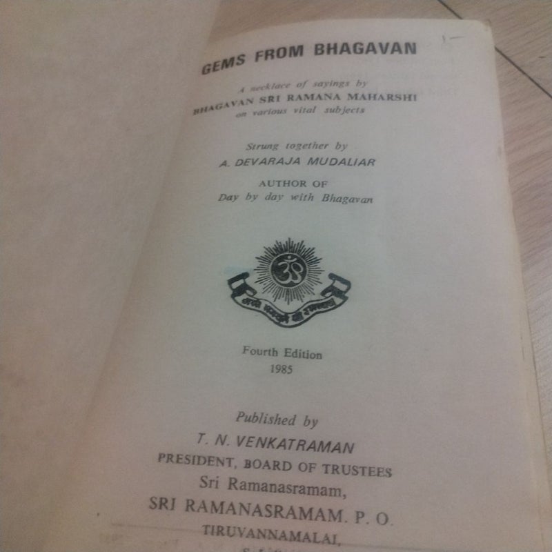 Very Scarce Maharishi and Vivekananda Pamphlets 