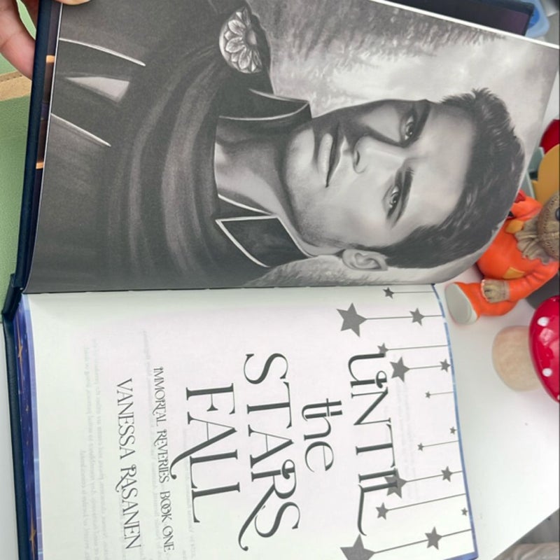 Until the stars fall (bookish box special edition with sprayed edges)