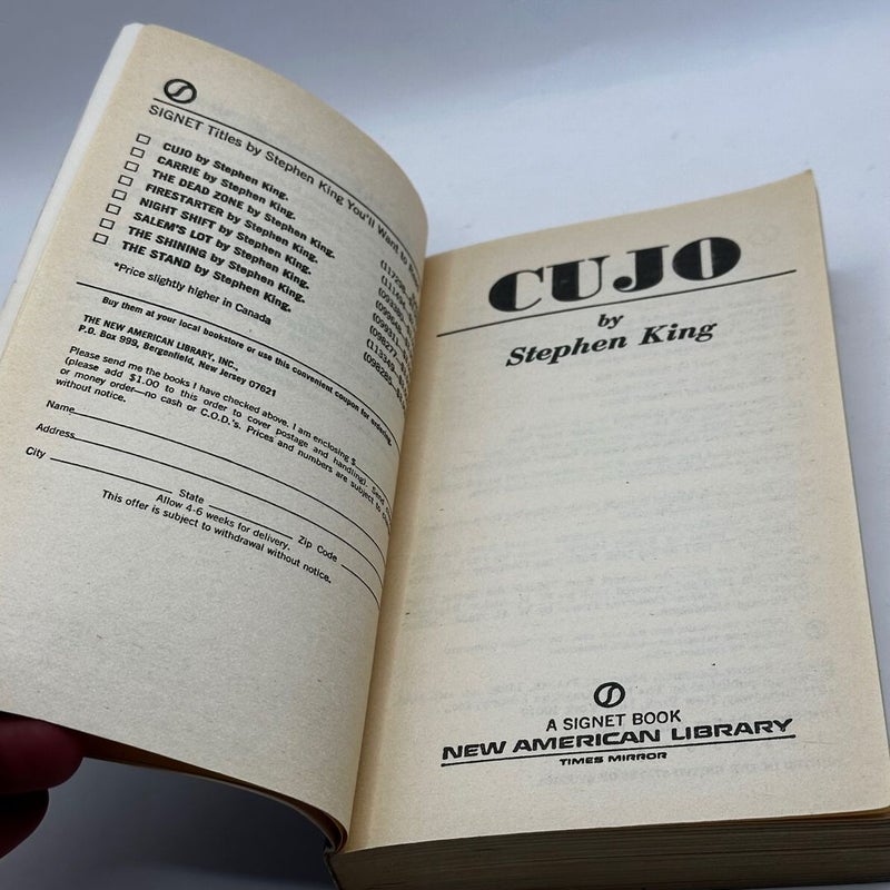Cujo (#AE1729 1st Signet 1st print)