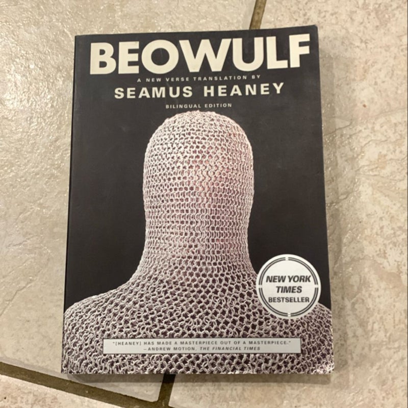 Beowulf a New Verse Translation Bilingual Edition