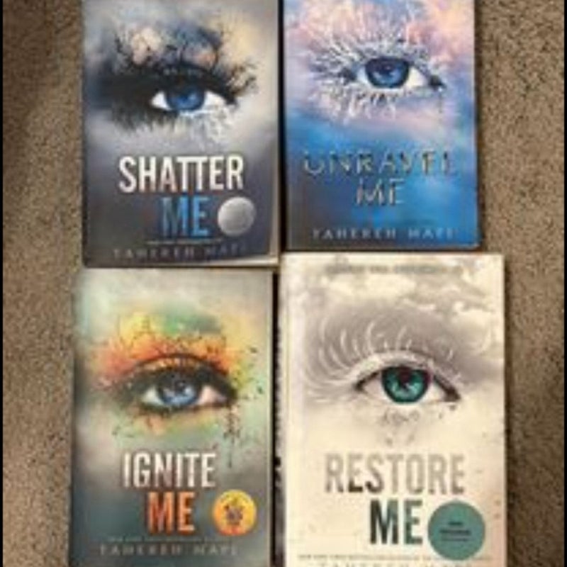 Shatter Me books 1-4 (Read description)