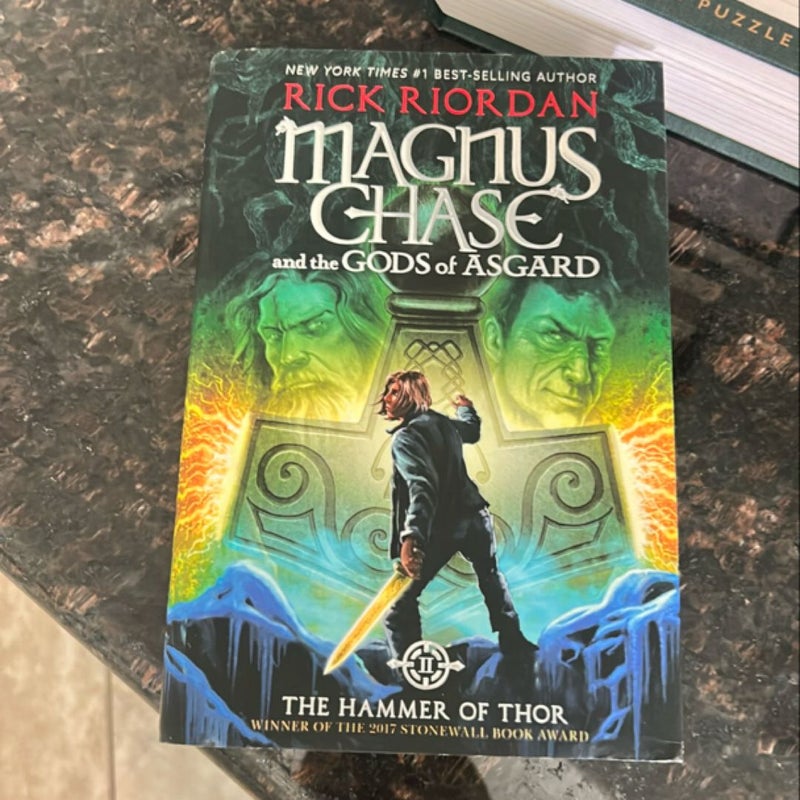 Magnus Chase and the Gods of Asgard, Book 2 the Hammer of Thor (Magnus Chase and the Gods of Asgard, Book 2)