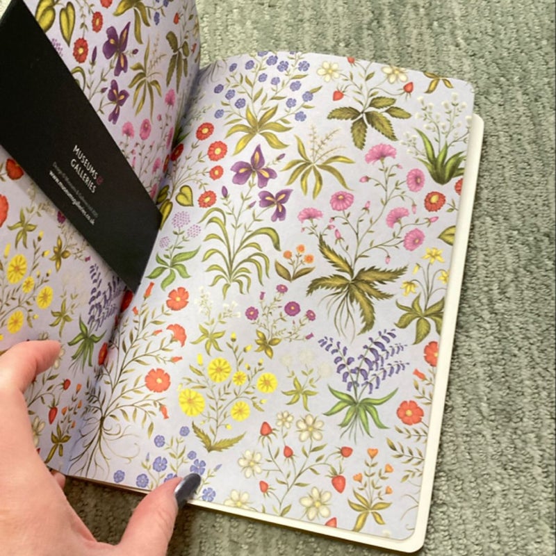 Floral lined blank A5 notebookw