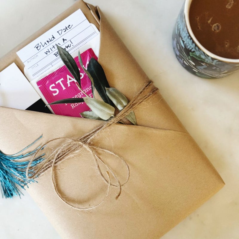 Blind Date with a Book. 