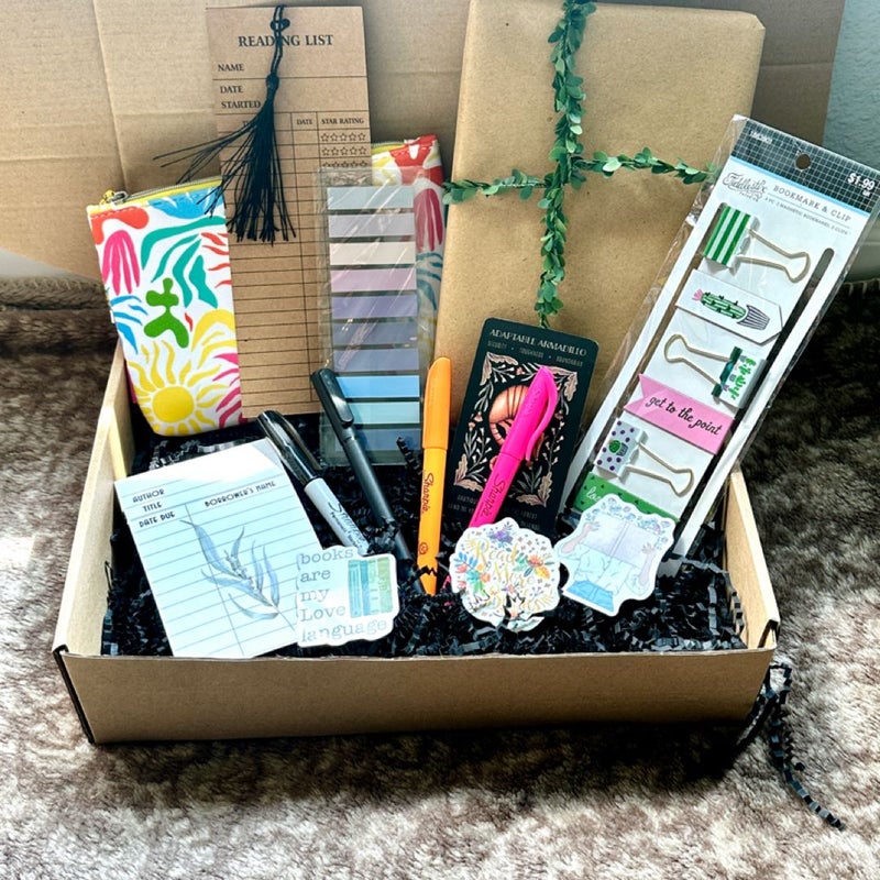 Annotation Kit: Blind Date with a Book Box