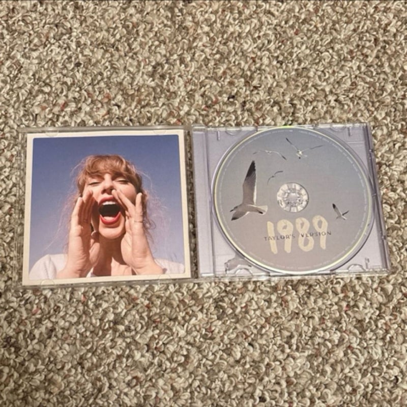 1989 (Taylor’s Version) Crystal Skies Blue Edition CD