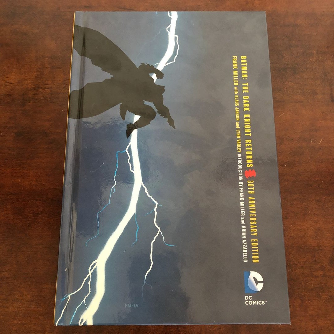 Batman: the Dark Knight Returns Book and DVD Set