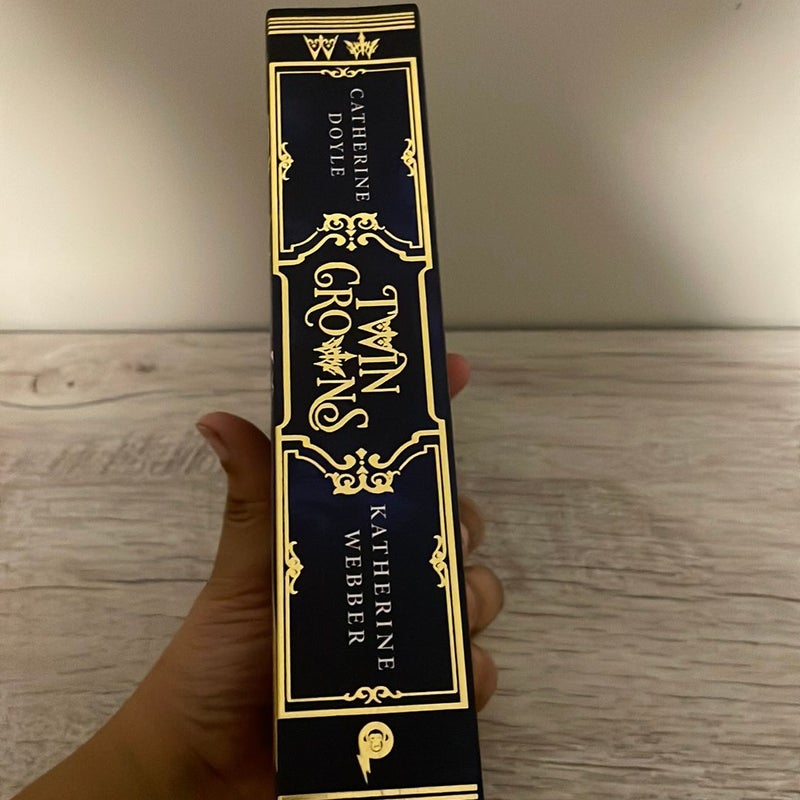 Fairyloot Exclusive Twin Crowns (SIGNED)