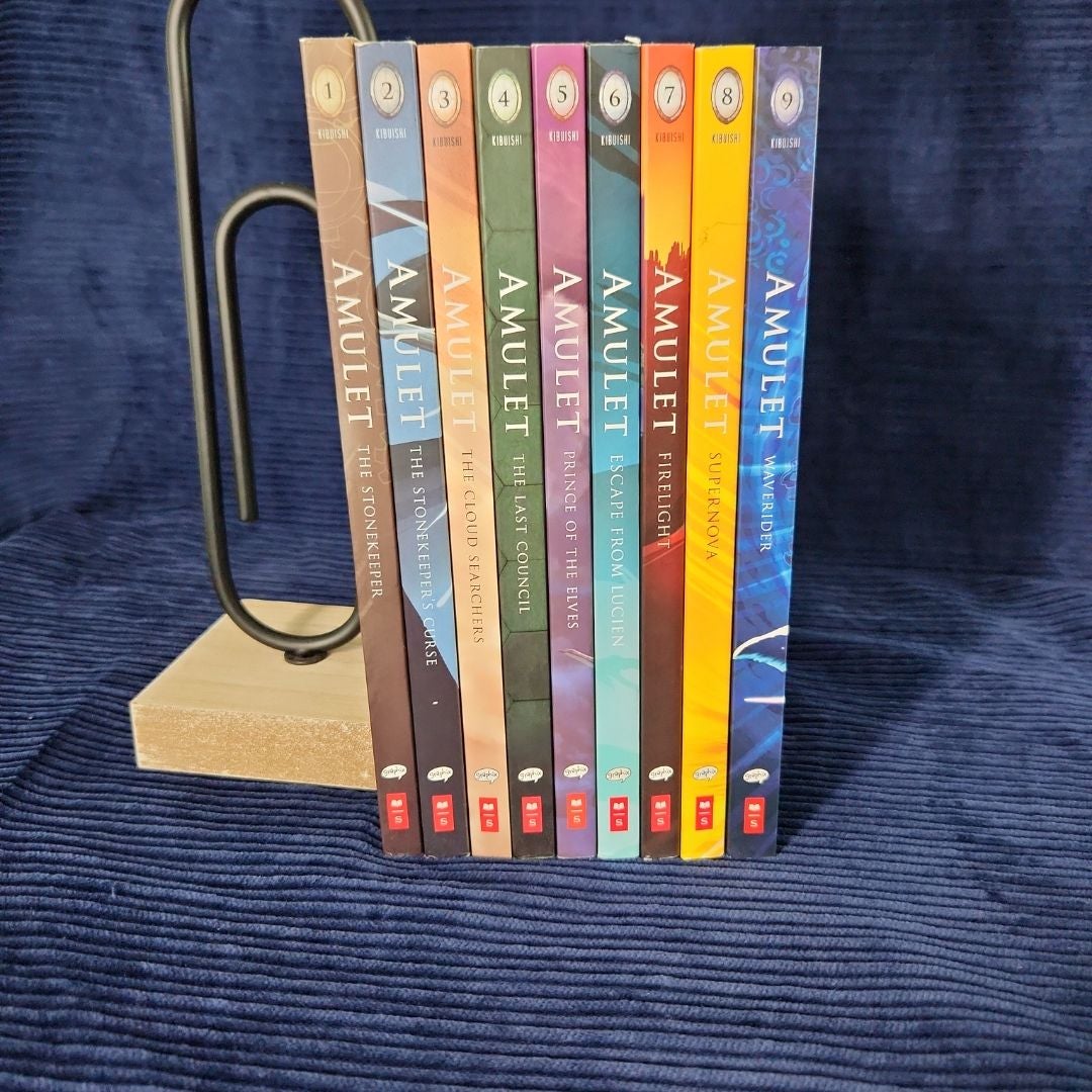 Amulet Book #1ー#9　全巻セット　1-9巻 Complete Set 1-9 AMULET Graphic Novels Kazu Kibuishi PB 1 signed