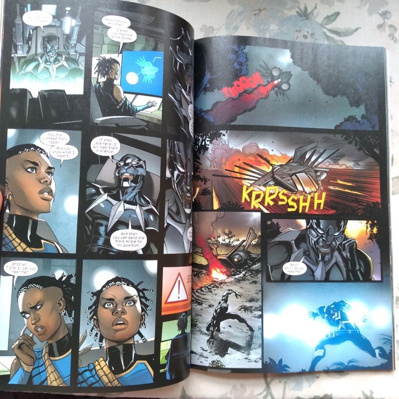 Ultimate Black Panther by Bryan Hill Vol. 1: Peace and War