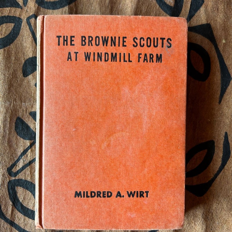 The Brownie Scouts at Windmill Farm VINTAGE RARE