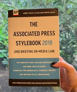 The Associated Press Stylebook 2019 and Briefing on Media Law