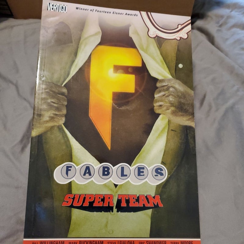 Fables Vol. 16: Super Team