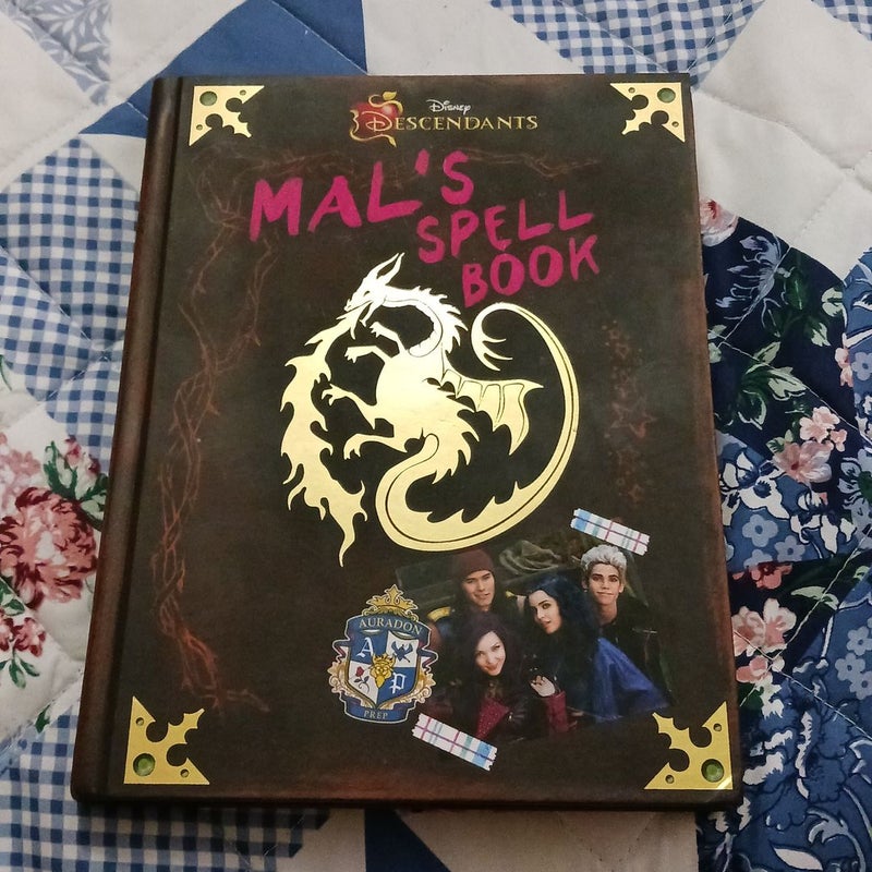 Descendants: Mal's Spell Book by Disney Book Group