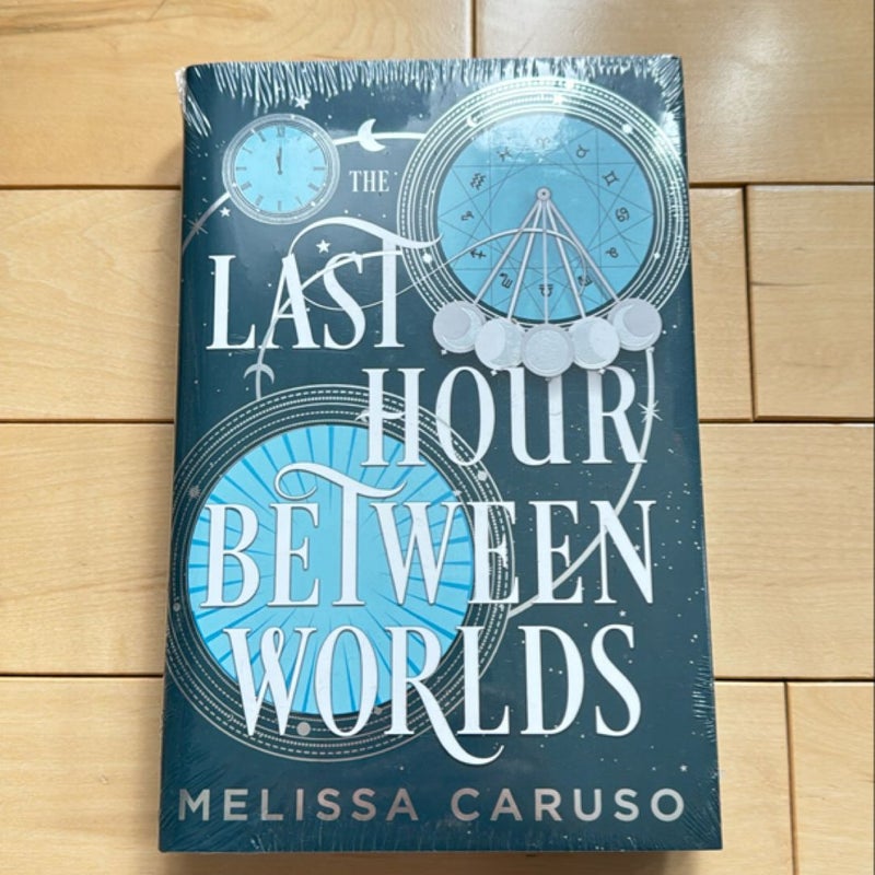 The Last Hour Between Worlds (Illumicrate edition)