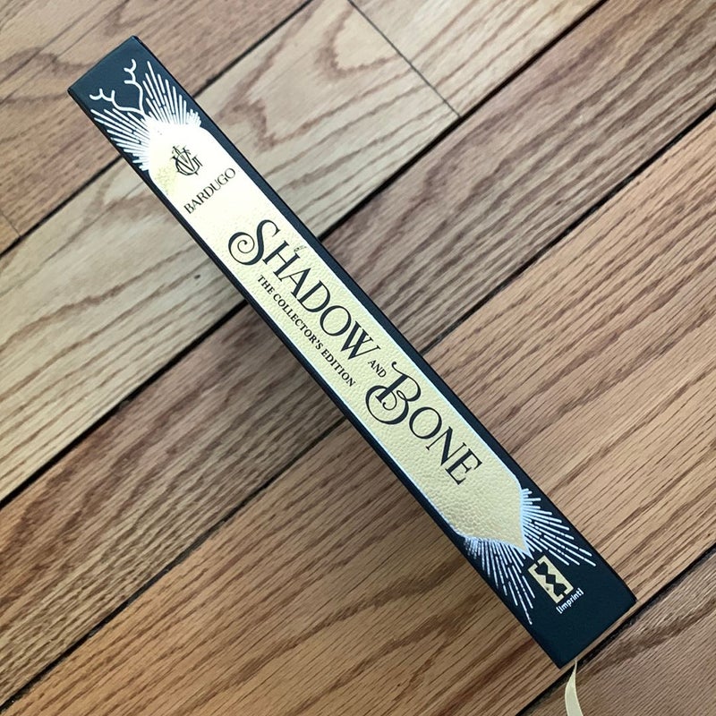 Shadow and Bone: the Collector's Edition