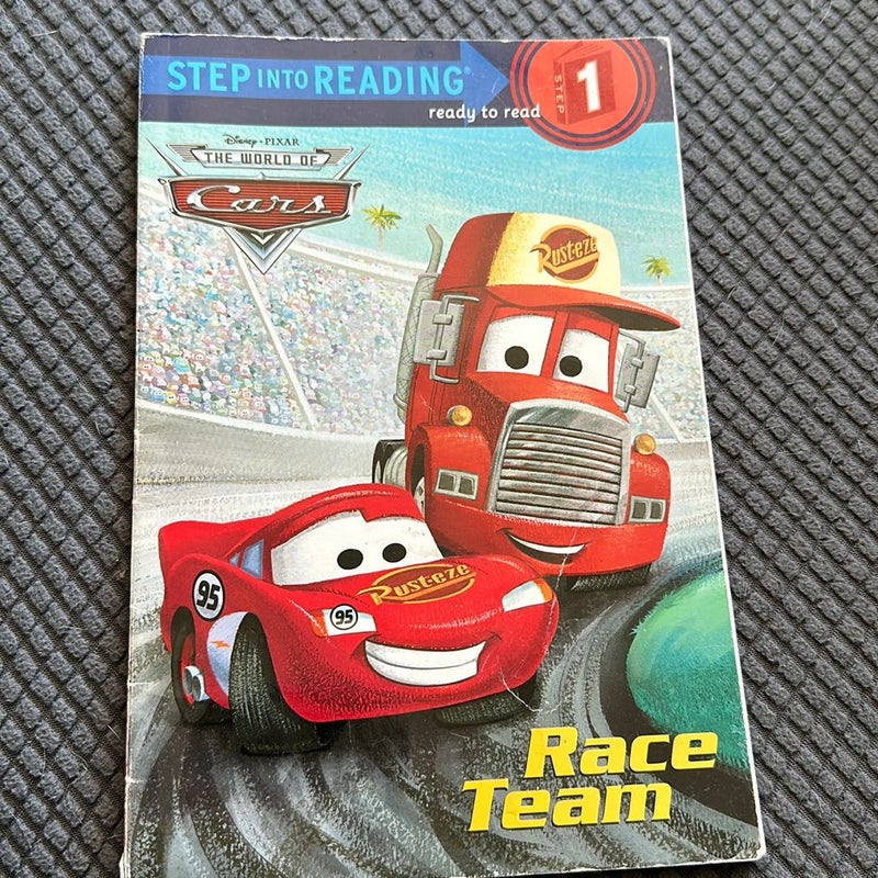Race Team (Disney/Pixar Cars)