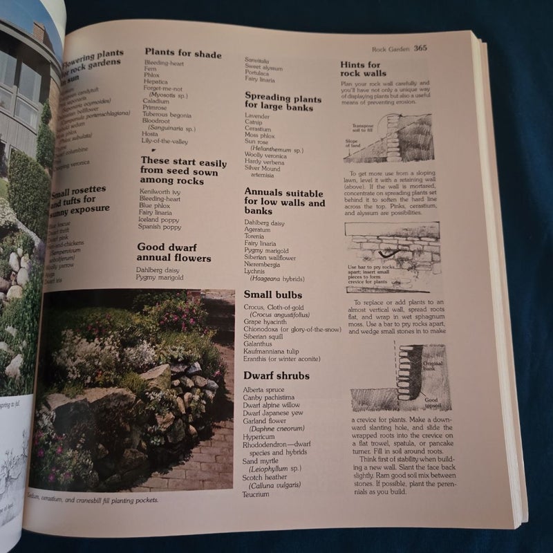 Better Homes and Gardens Complete Guide to Gardening