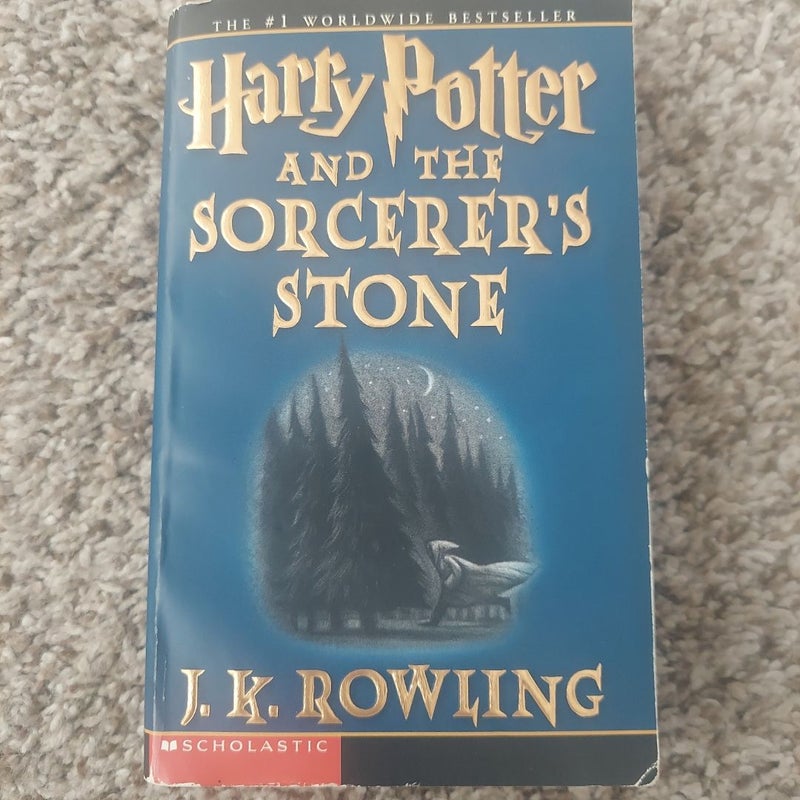 Harry Potter and the Sorcerer's stone 