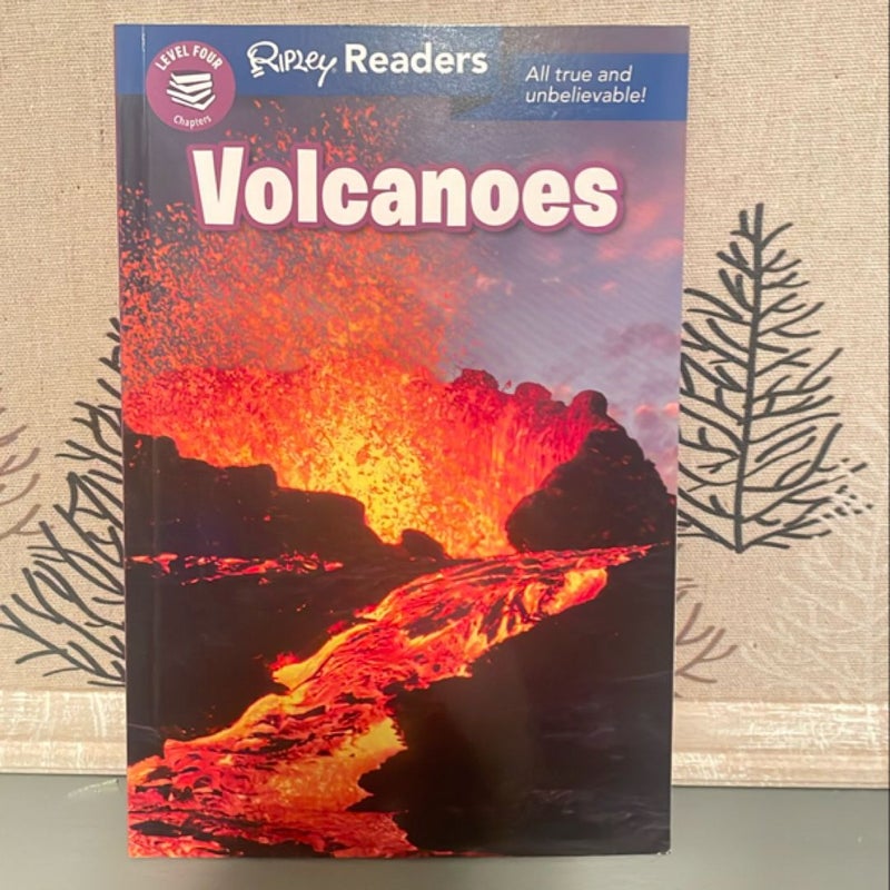 Ripley Readers LEVEL4 Volcanoes