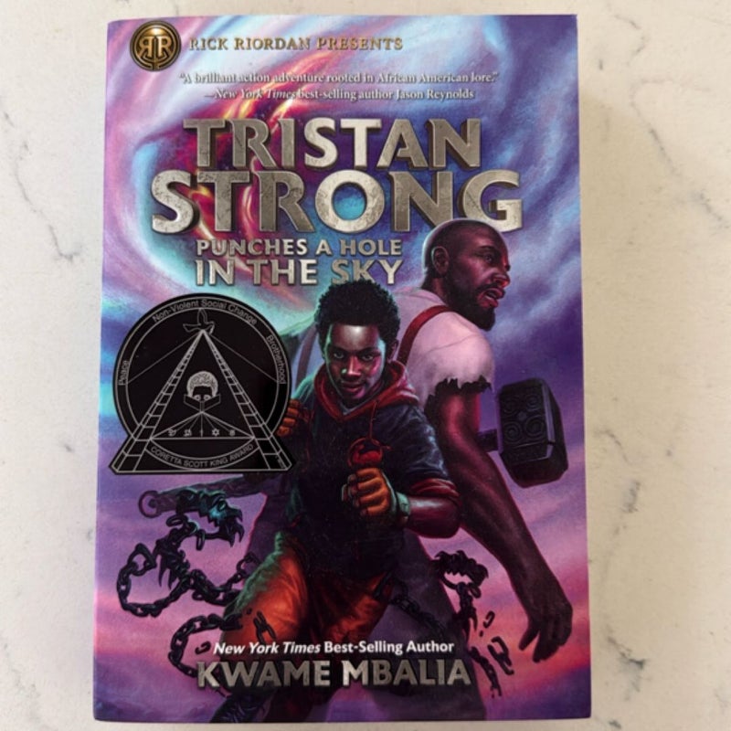 Tristan Strong Punches a Hole in the Sky (a Tristan Strong Novel, Book 1)
