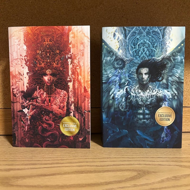 House of Earth and Blood & House of Sky and Breath bundle (Barnes and Noble exclusives)