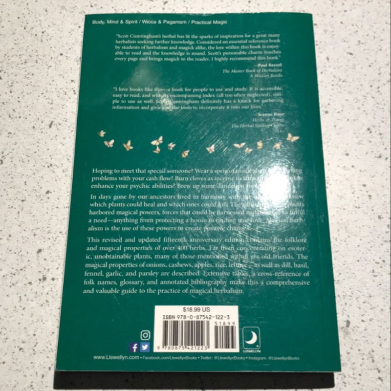 Cunningham's Encyclopedia of Magical Herbs