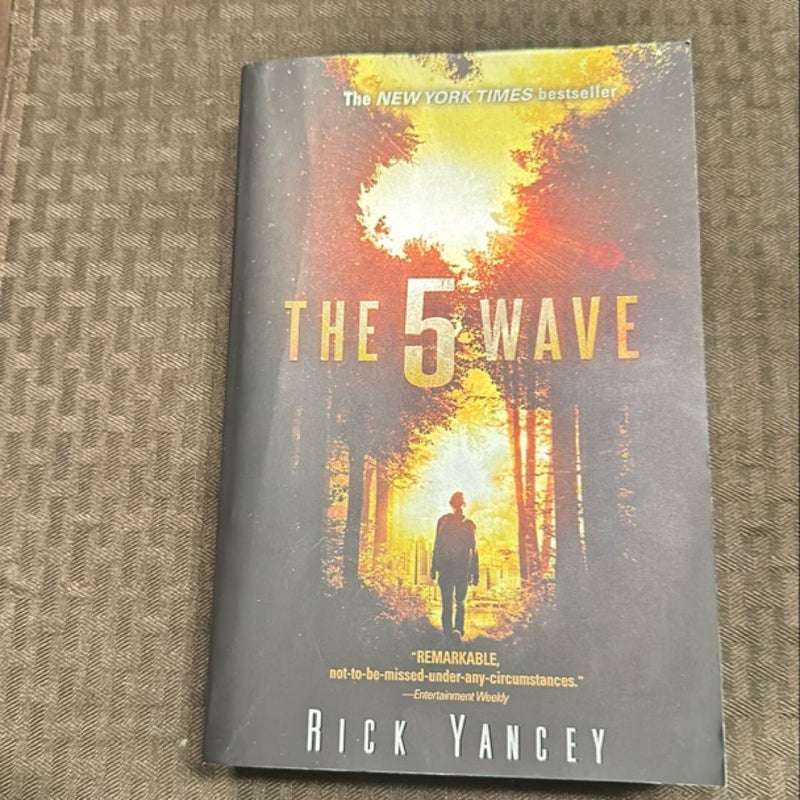 The 5th Wave