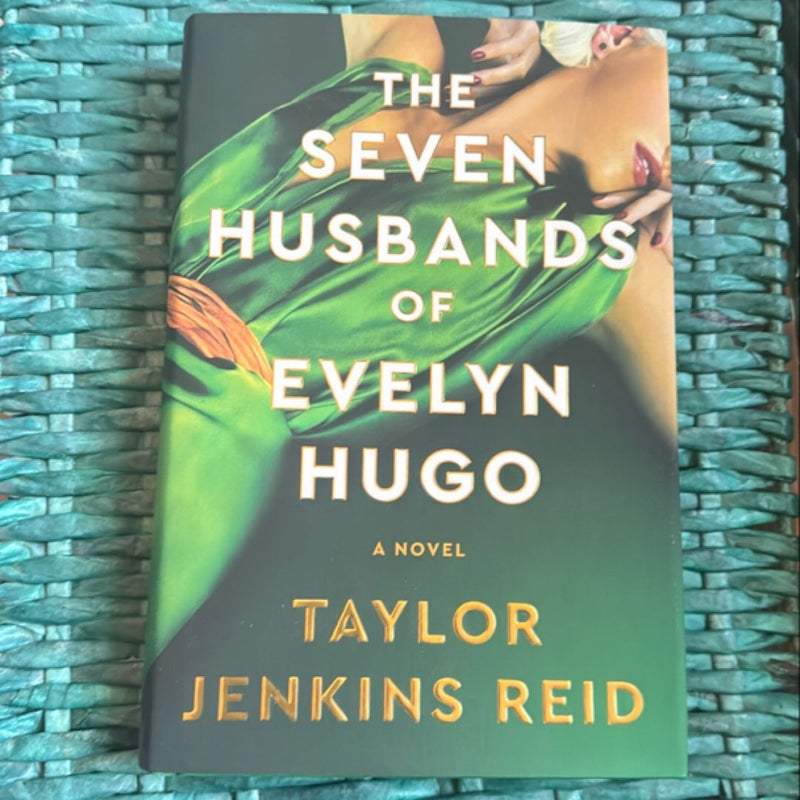 The Seven Husbands of Evelyn Hugo: Deluxe Edition Hardcover