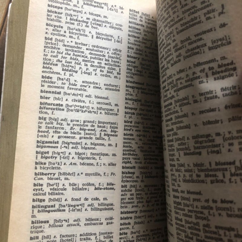 Larousse's French-English English-French Dictionary - Revised & Expanded