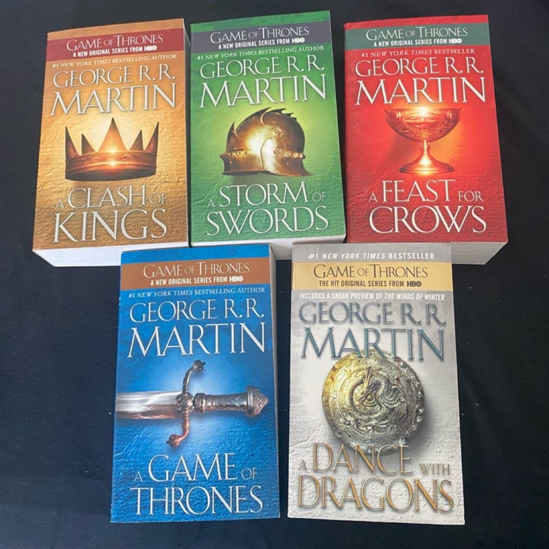 George R. R. Martin's a Game of Thrones 5-Book Boxed Set (Song of Ice and Fire Series)