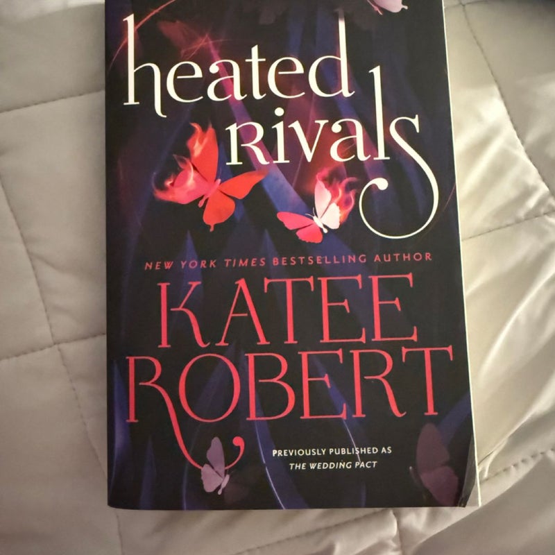 Heated Rivals (previously Published As the Wedding Pact)