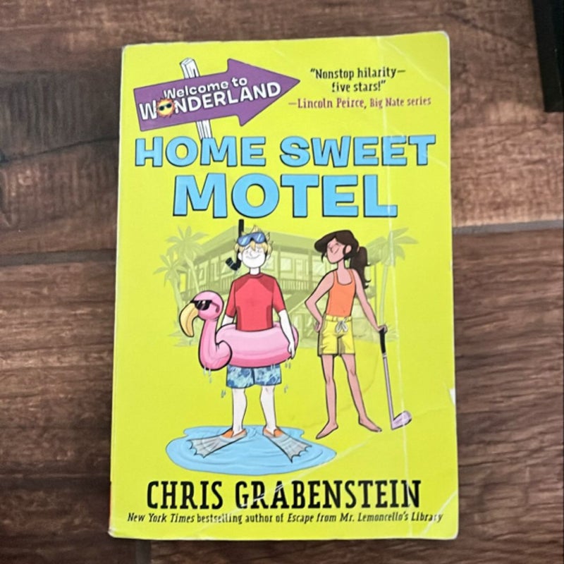 Welcome to Wonderland #1: Home Sweet Motel