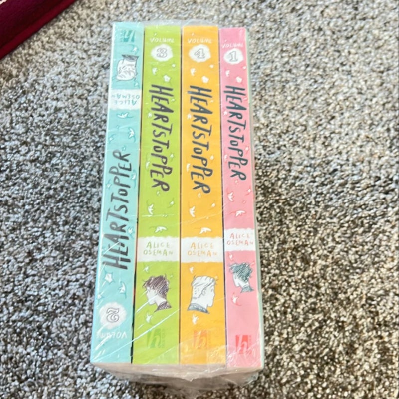 Heartstopper #1-4 Box Set