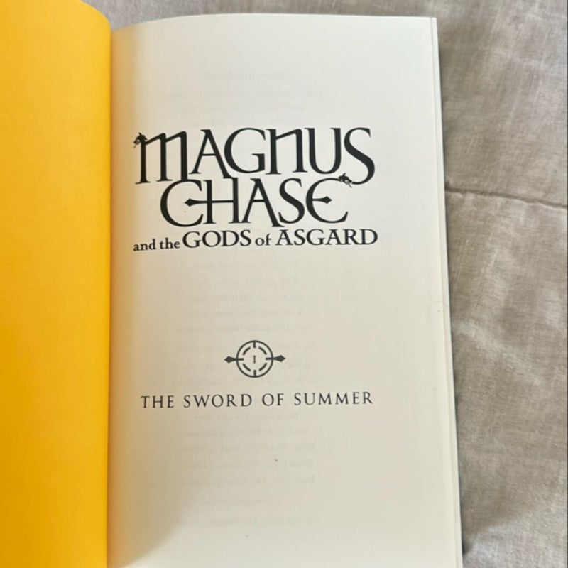 Magnus Chase and The Gods of Asgard (The Sword of Summer)