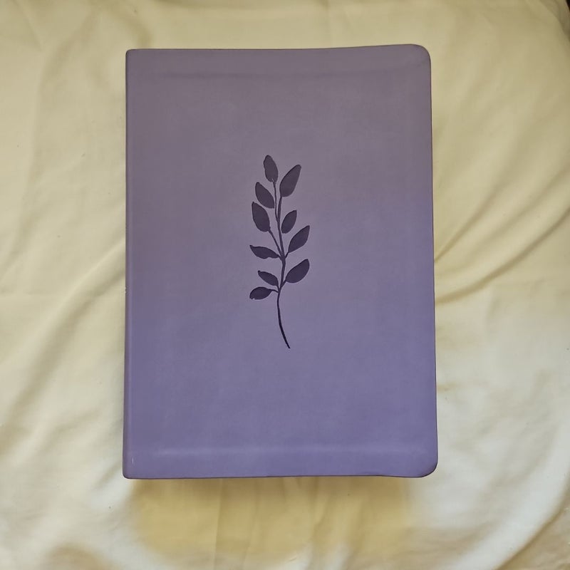 NLT Giant Print Premium Value Bible, Filament-Enabled Edition (LeatherLike, Lavender Vine)