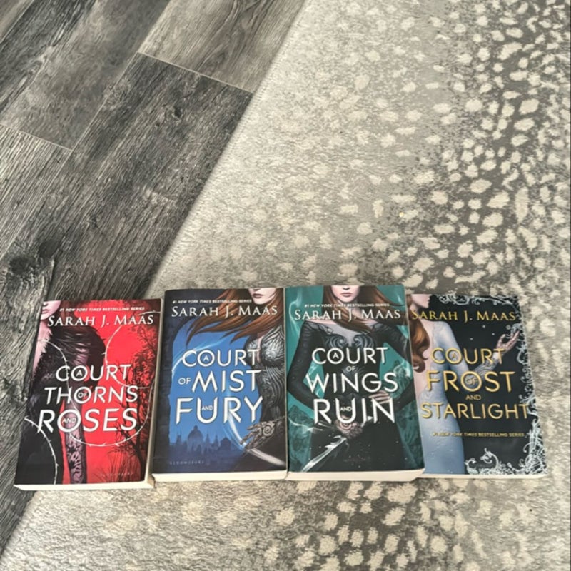 A Court of Thorns and Roses set (Books 1-4)