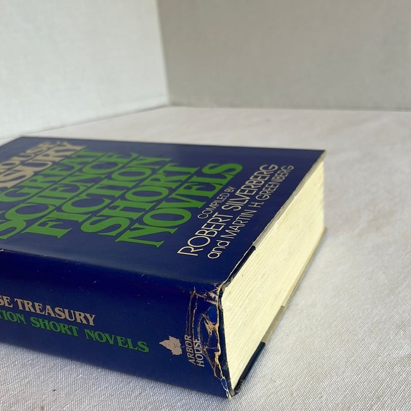 Vintage The Arbor House Treasury of Great Science Fiction Short Novels BCE