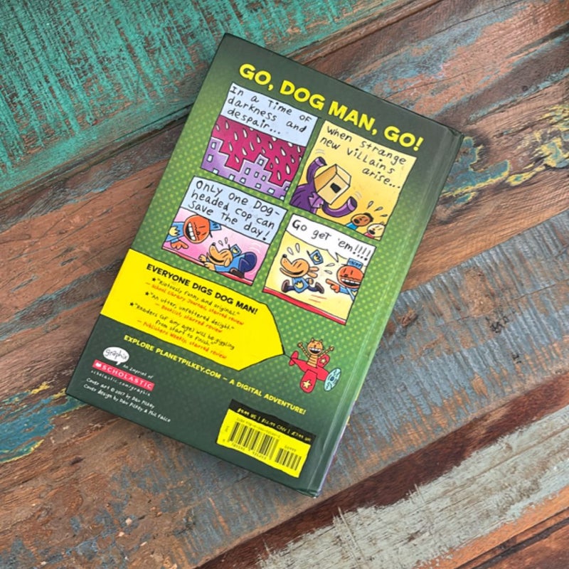 BUNDLE: Captain Underpants and the Preposterous Plight of the Purple Potty People + Dog Man