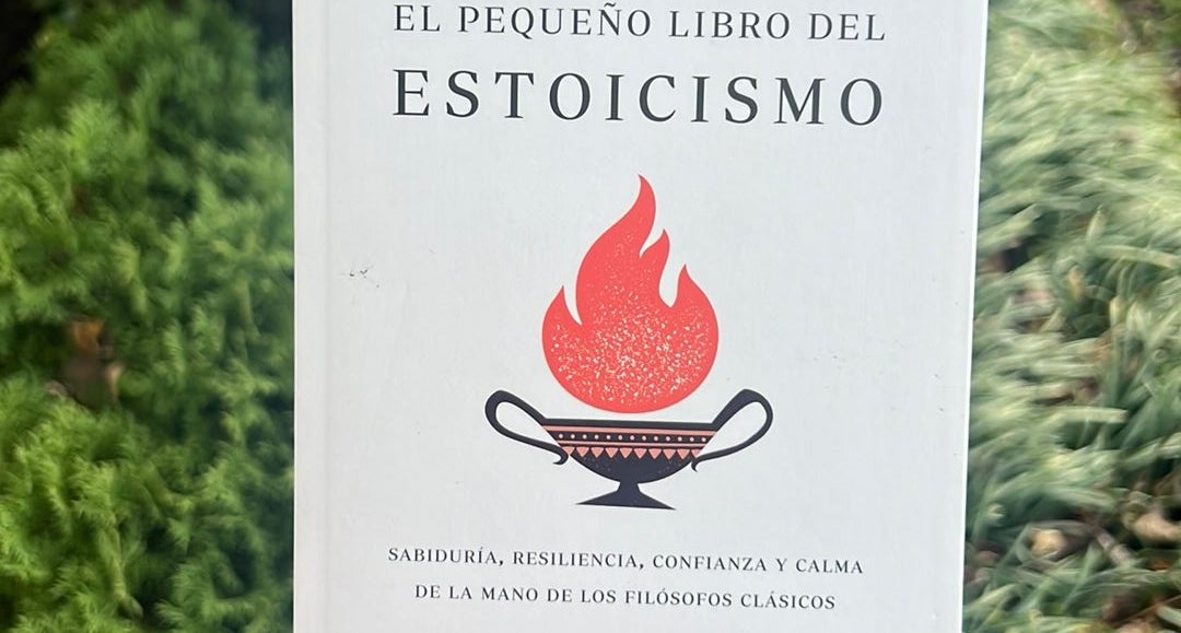 El pequeño libro del estoicismo: Sabiduría, resiliencia, confianza