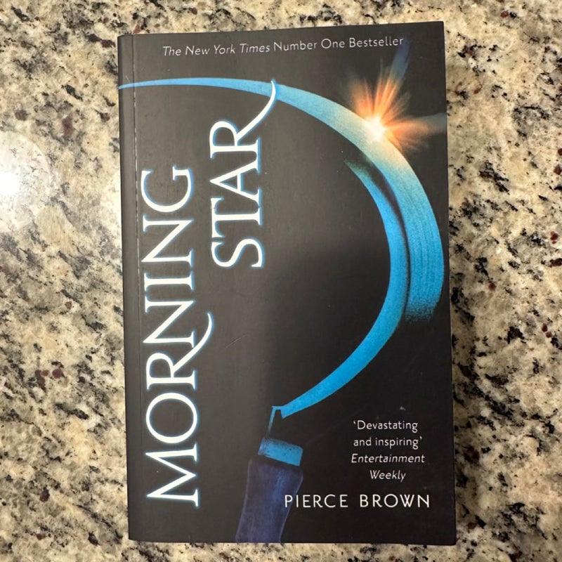 Red Rising books 1-5 (includes iron gold and dark age)