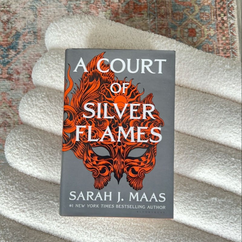 A Court of Silver Flames