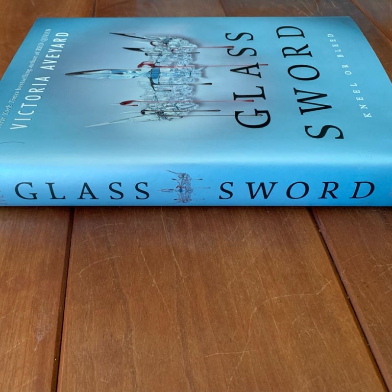 Glass Sword *SIGNED* First Edition 2016 Red Queen , YA Fantasy