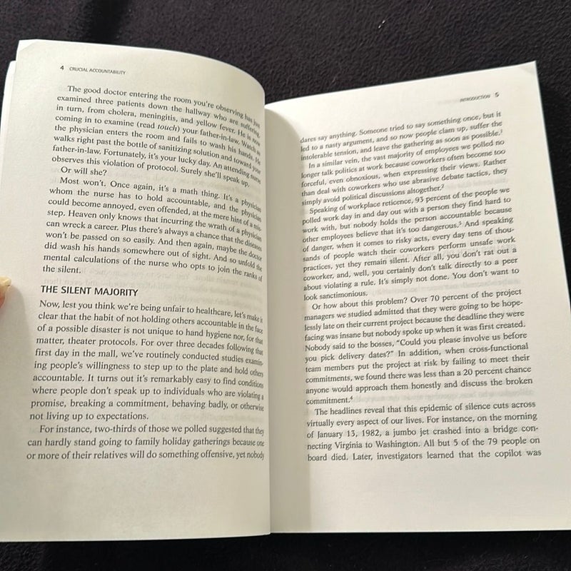 Crucial Accountability: Tools for Resolving Violated Expectations, Broken Commitments, and Bad Behavior, Second Edition ( Paperback)