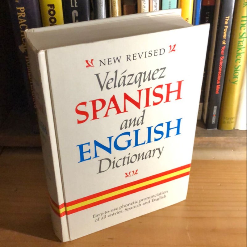 New Century Velazquez Spanish-English Dictionary