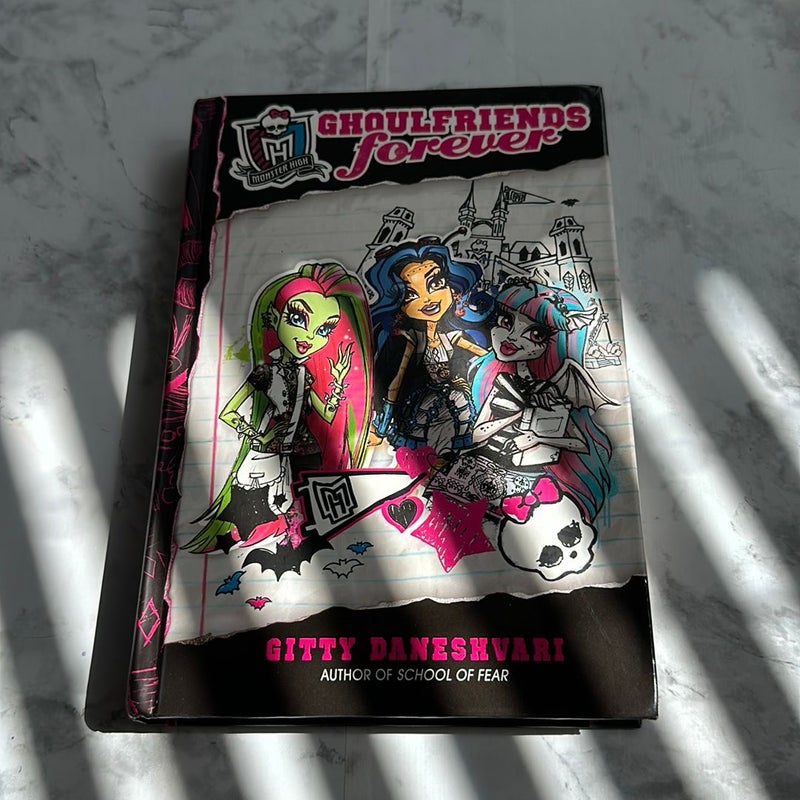 Monster High: Ghoulfriends Forever