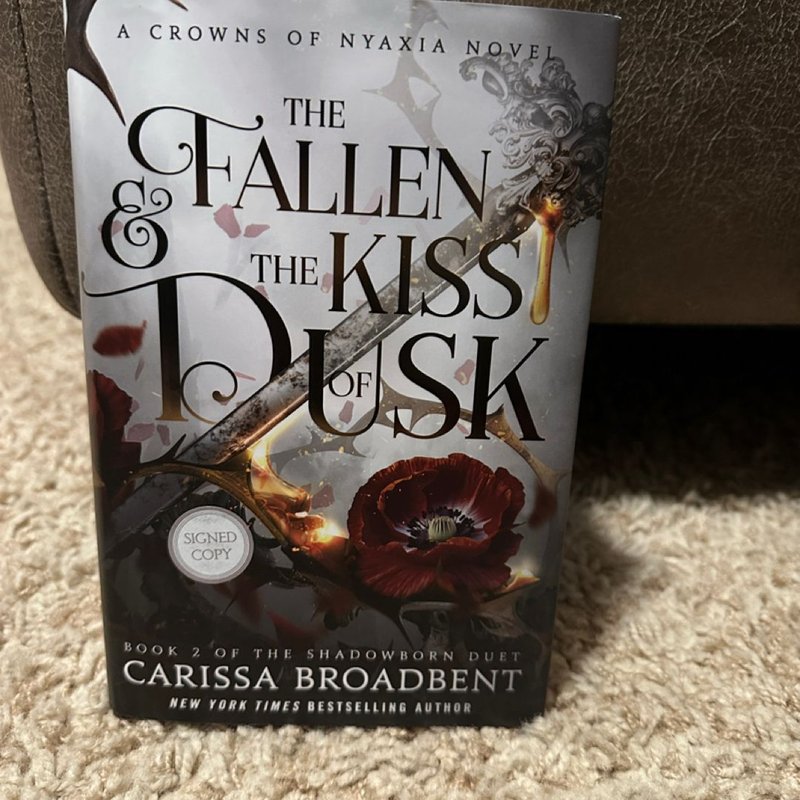 The Fallen and the Kiss of Dusk by Carissa Broadbent,