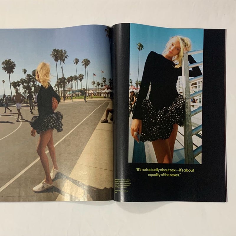 Cosmopolitan Alex Cooper “Guide to World Dom” Issue Nov/Dec 2023 Magazine Plus Cashmere Insert 