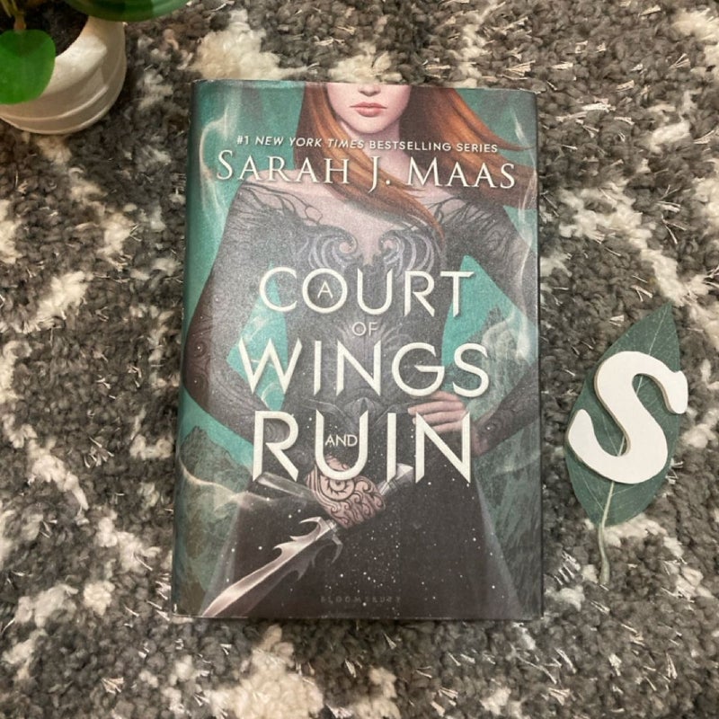 A Court of Thorns and Roses Series 1-4 Orginal Hardcover Editions