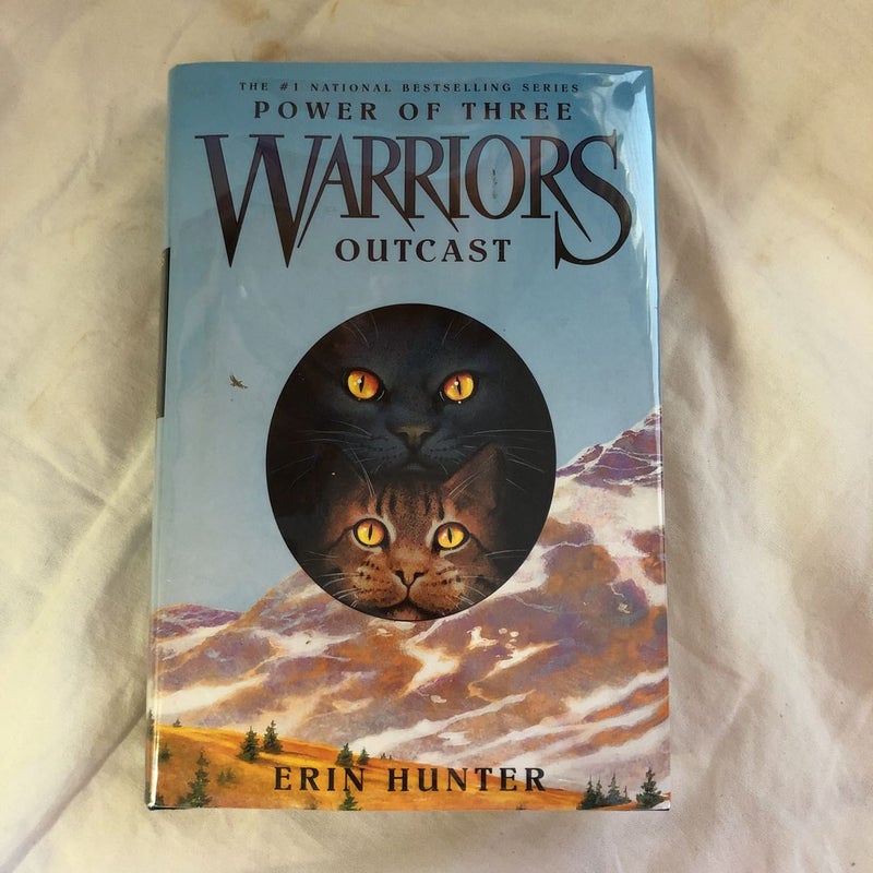 Warriors : Power of Three Box Set: Volumes 1 to 6 by Erin Hunter